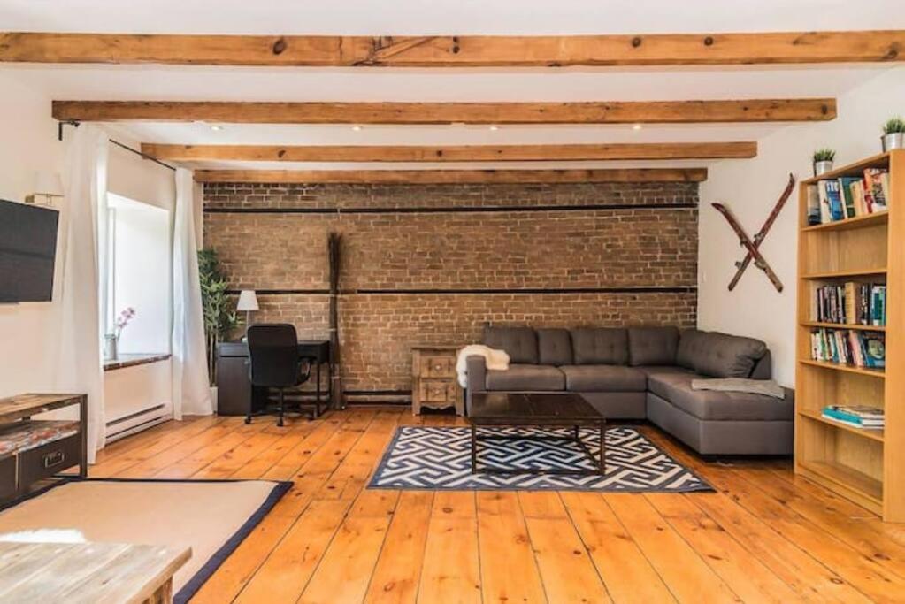 North House - Mtl Artist Loft - Champs Apartment Монреал Екстериор снимка