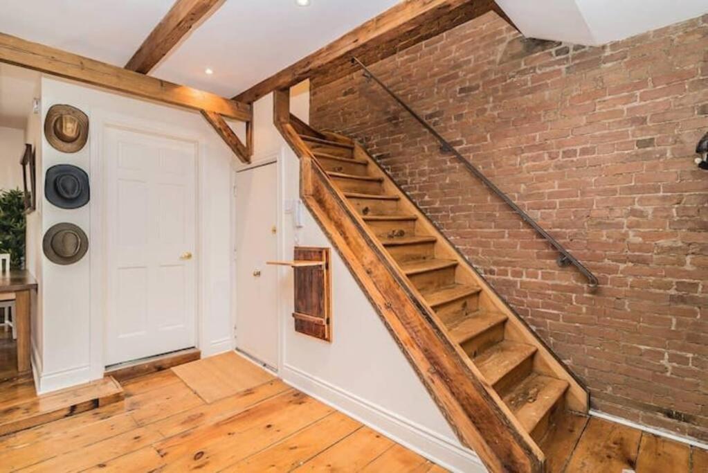 North House - Mtl Artist Loft - Champs Apartment Монреал Екстериор снимка