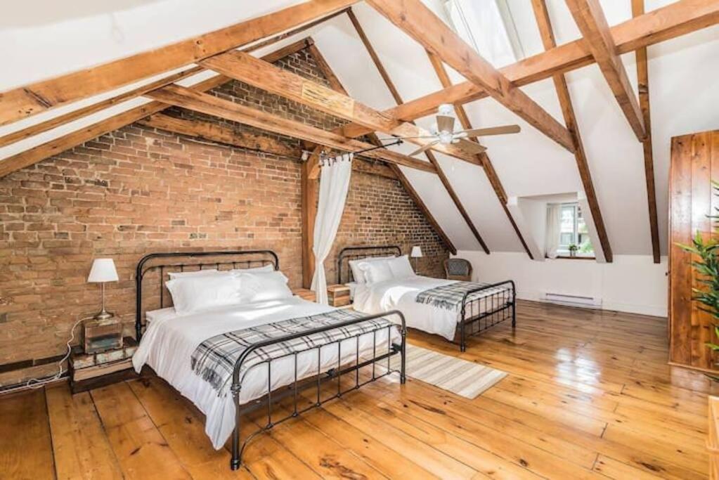 North House - Mtl Artist Loft - Champs Apartment Монреал Екстериор снимка